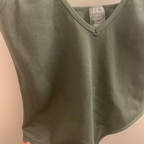 Dynamic Green Bodysuit - Picture 4 of 9